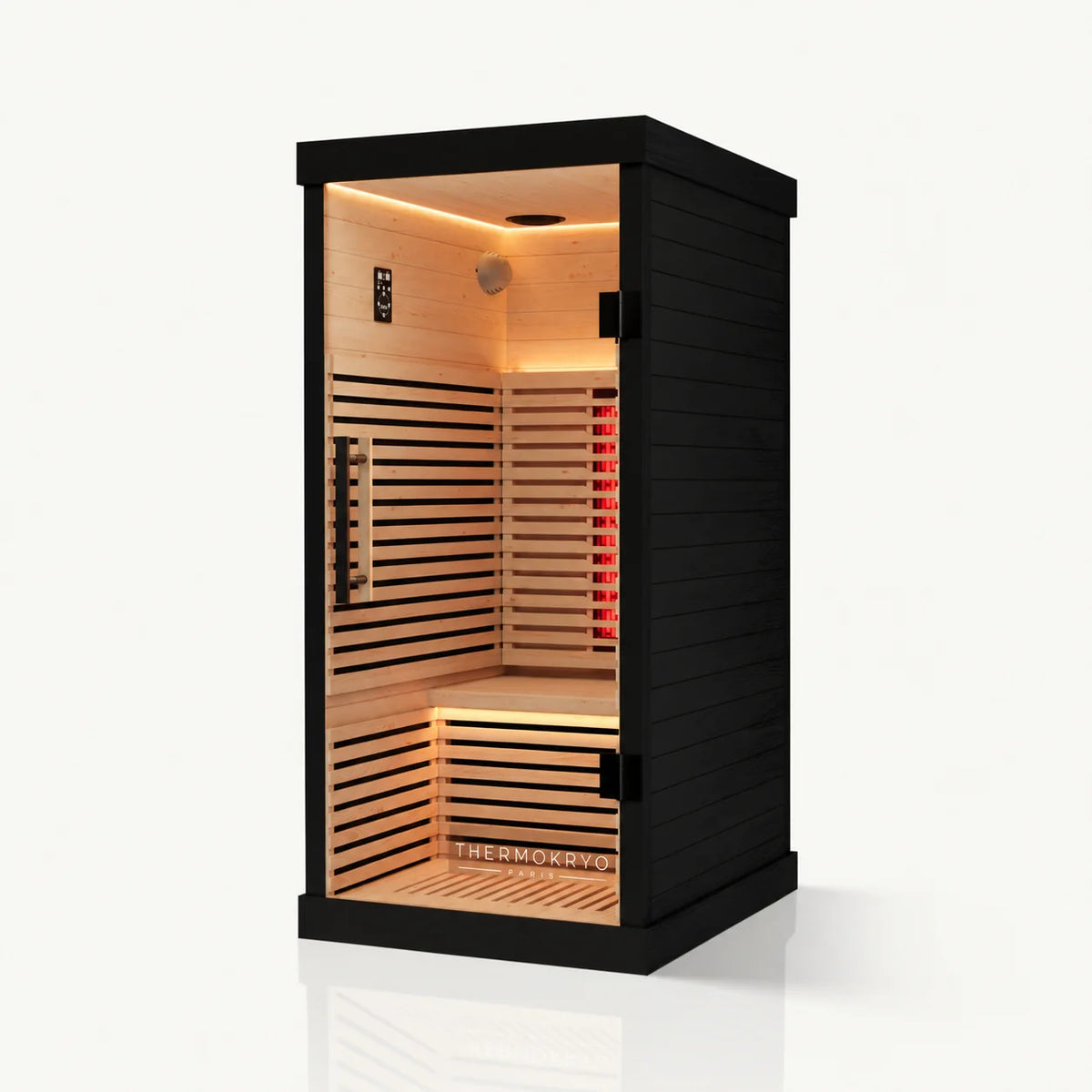 Sauna infrarouge 1 personne en pruche, vue de trois quarts droite
